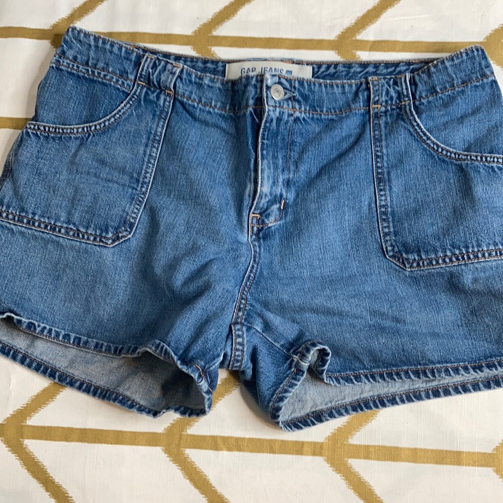 Gap Kelly Shorts 16